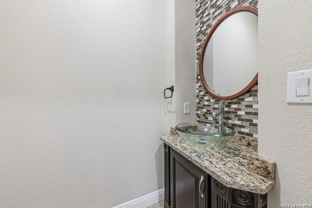Photo of 951 Private Road 3702