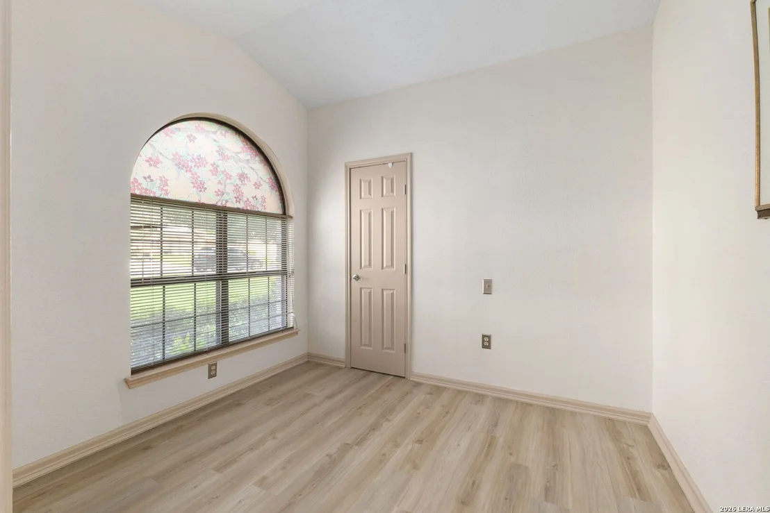 Photo of 3632 FOX RUN