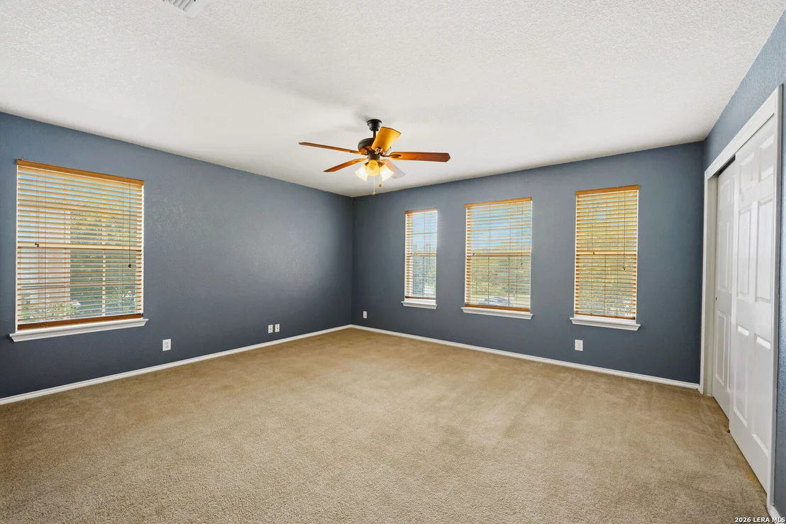 Photo of 1318 LAUREL LK