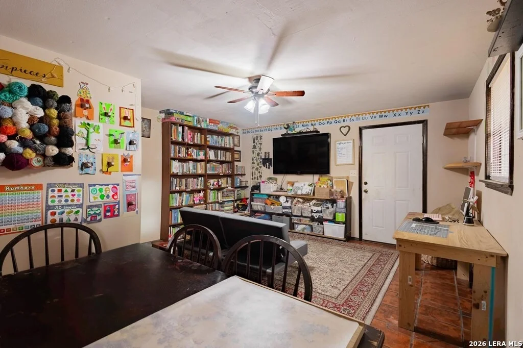 Photo of 1615 Buckley AVe