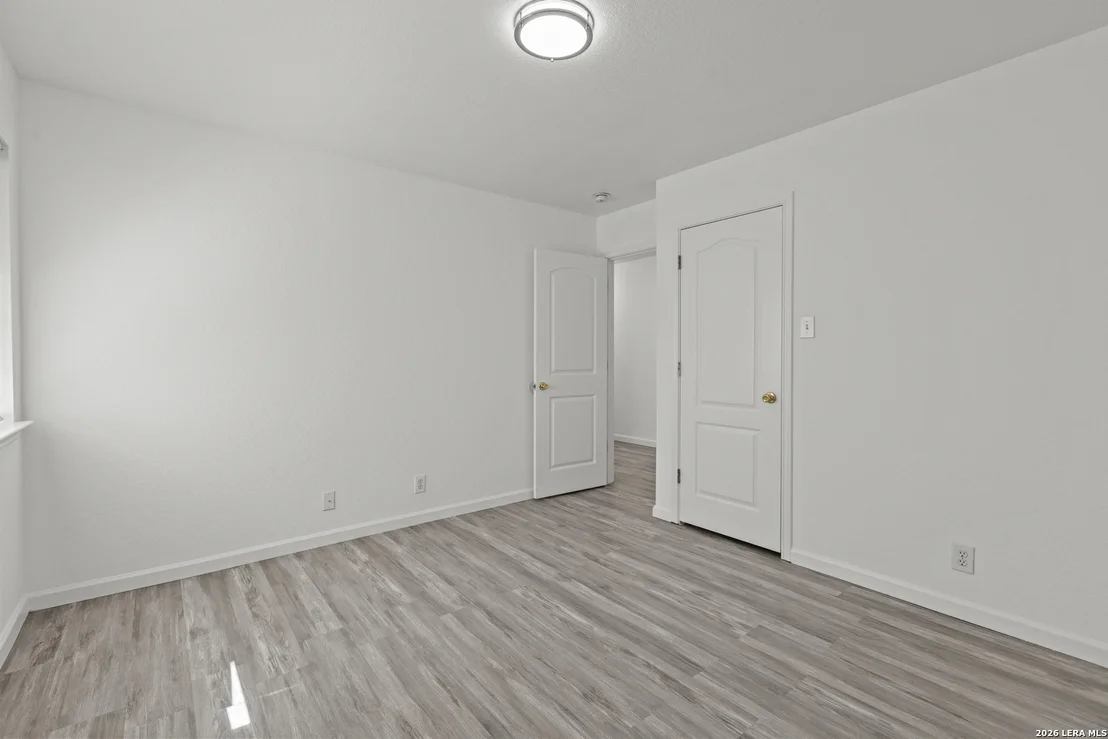 Photo of 10710 Diamond Rock