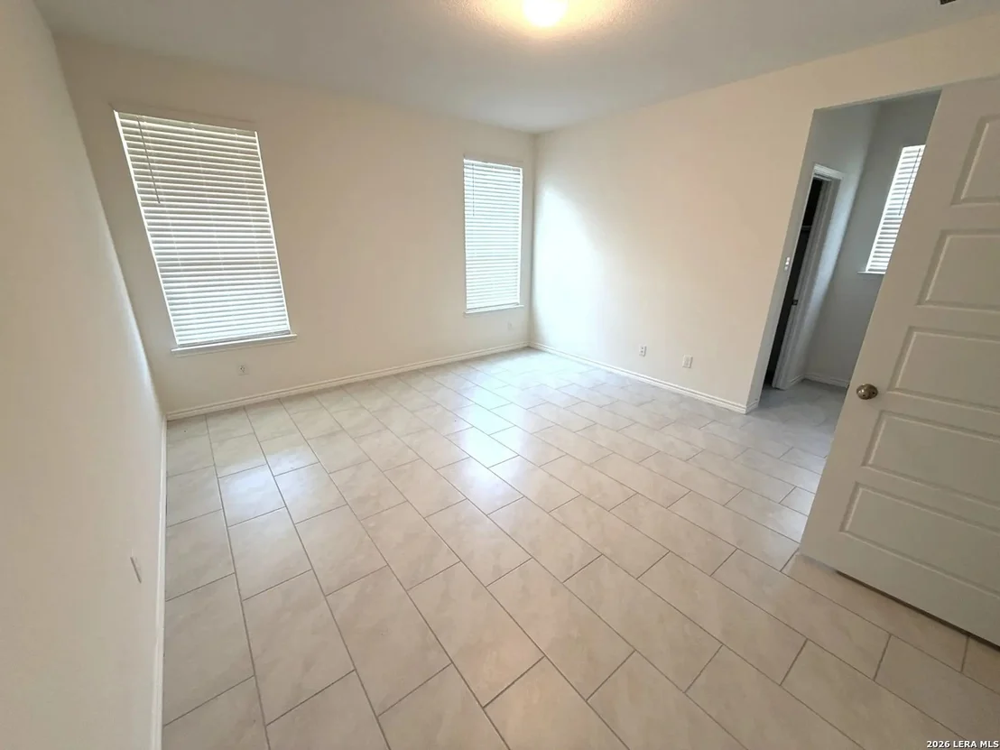 Photo of 314 W Low Cascade
