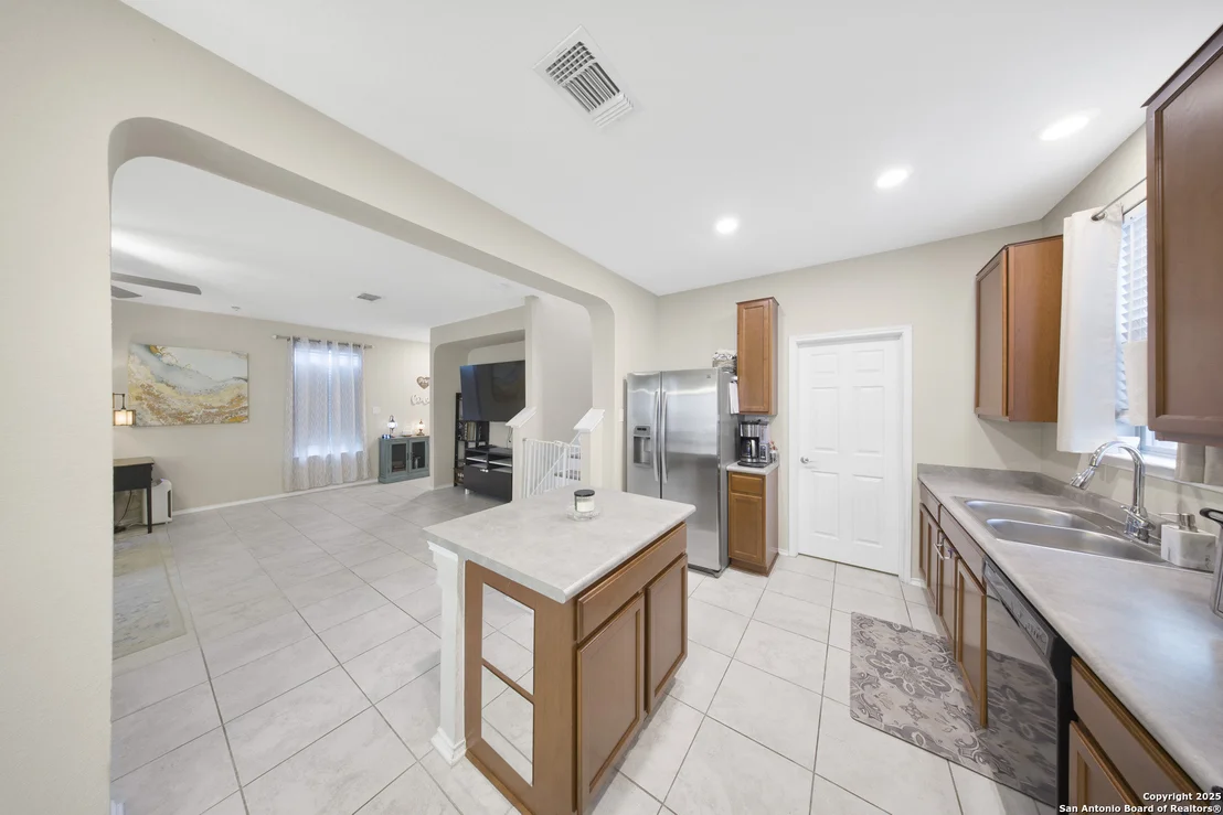 Photo of 302 Pleasanton Heights