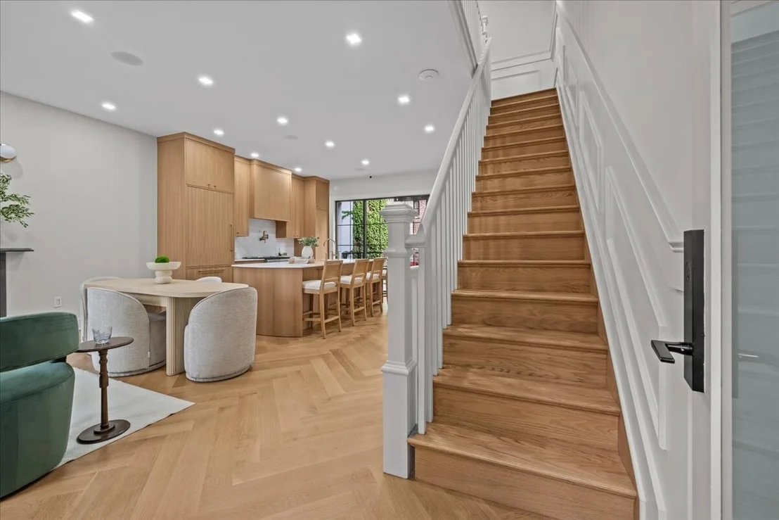 Photo of 131 KANE Street
