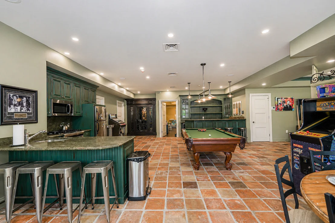 Photo of 125 BENEDICT Road