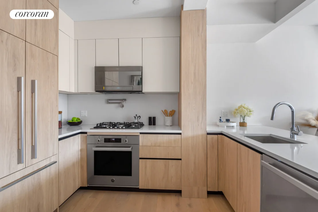 Photo of Unit 2A at 68 ELDERT Street