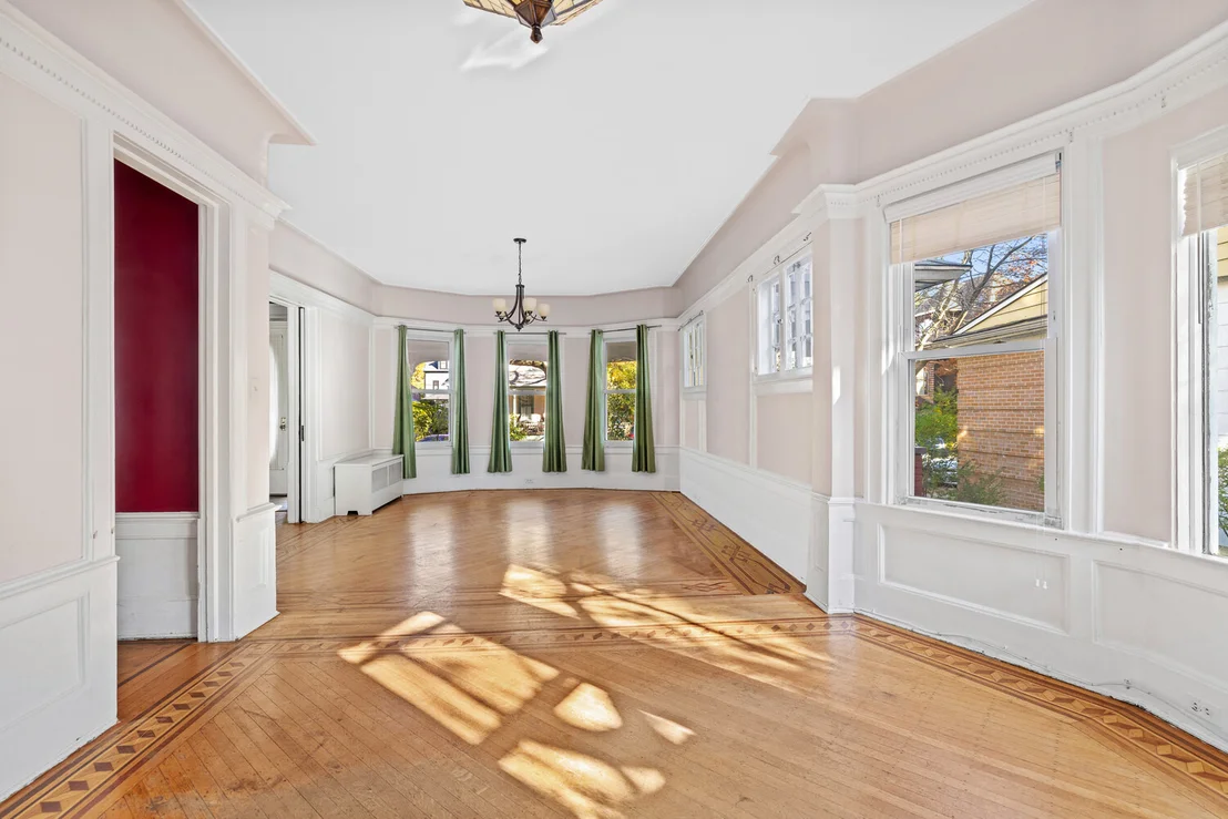 Photo of 244 ARGYLE Road
