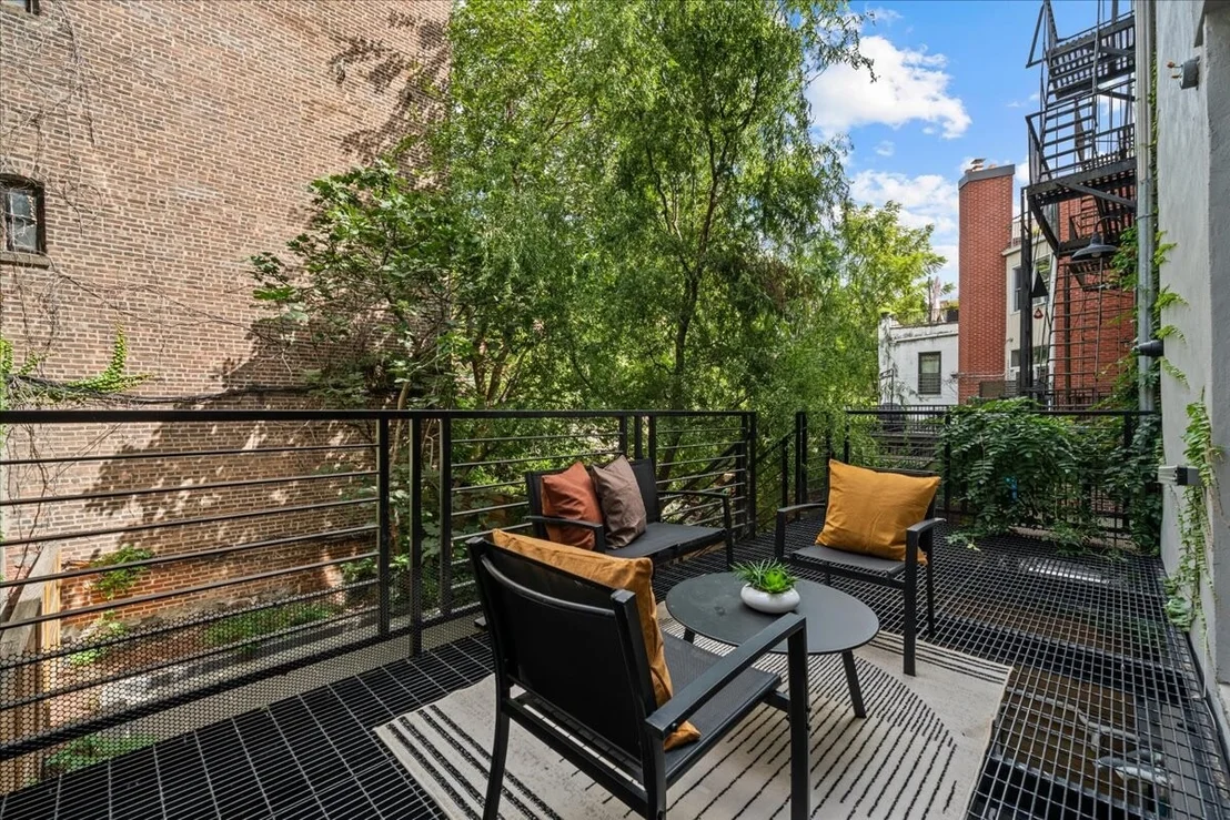 Photo of 131 KANE Street