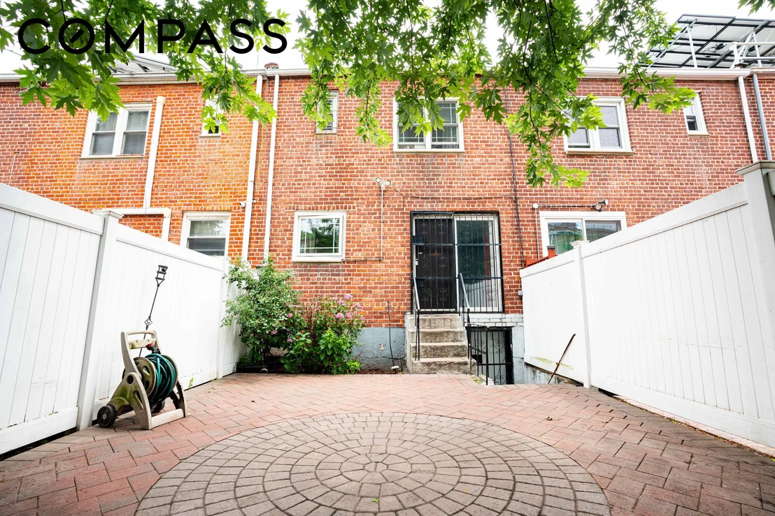 Photo of 660 Pine Street