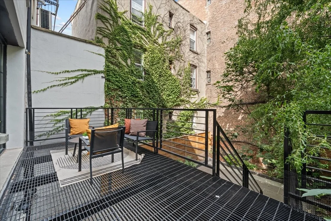 Photo of 131 KANE Street