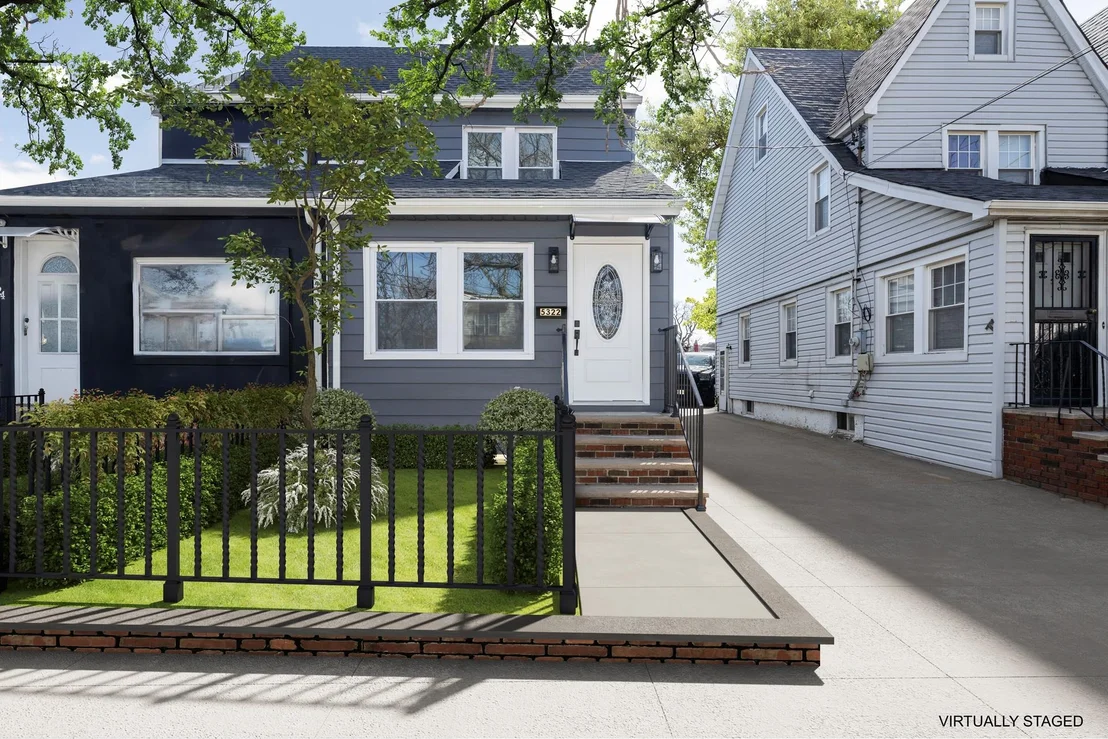 Photo of 5322 AVE M