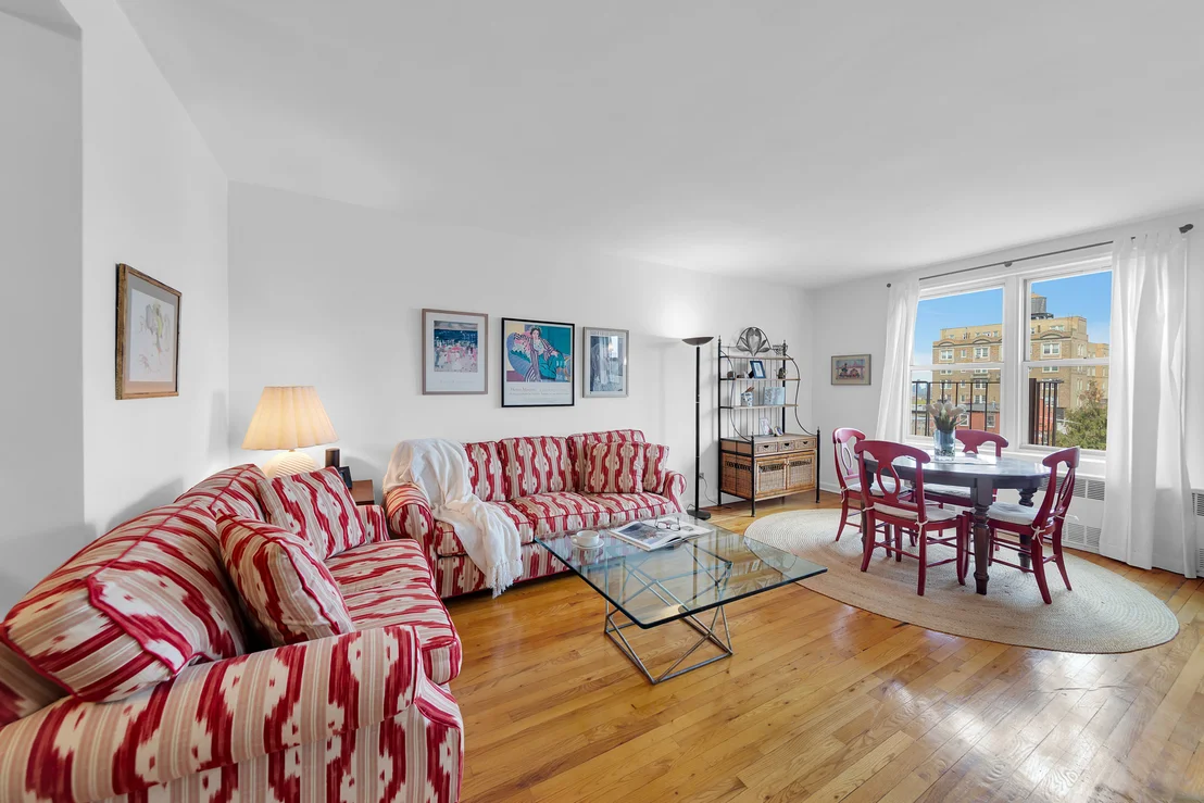 Photo of Unit 6D at 220 BERKELEY Place