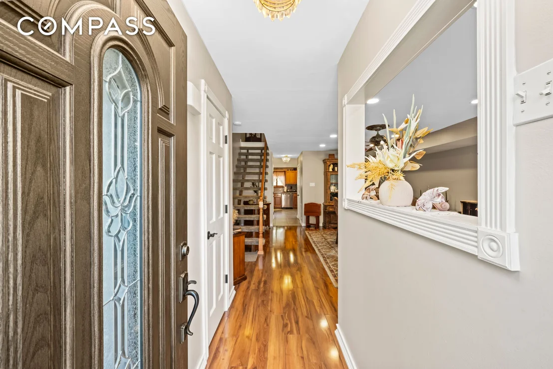 Photo of 15 Hickory Circle