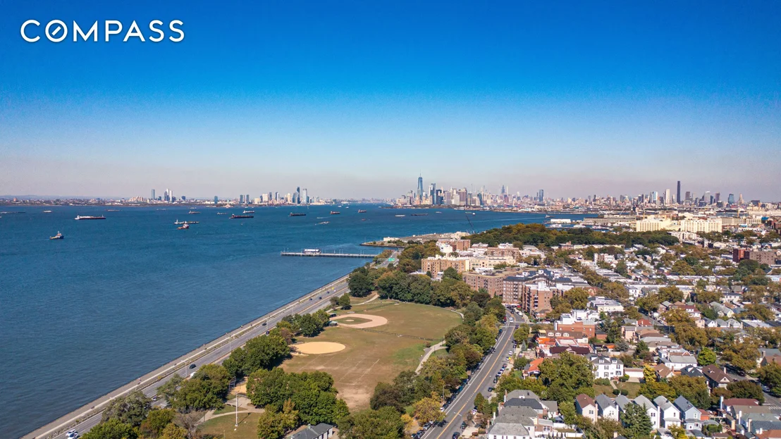 Photo of 8008 Harbor View Terrace