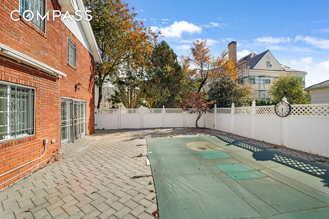 Photo of 60 82nd Street