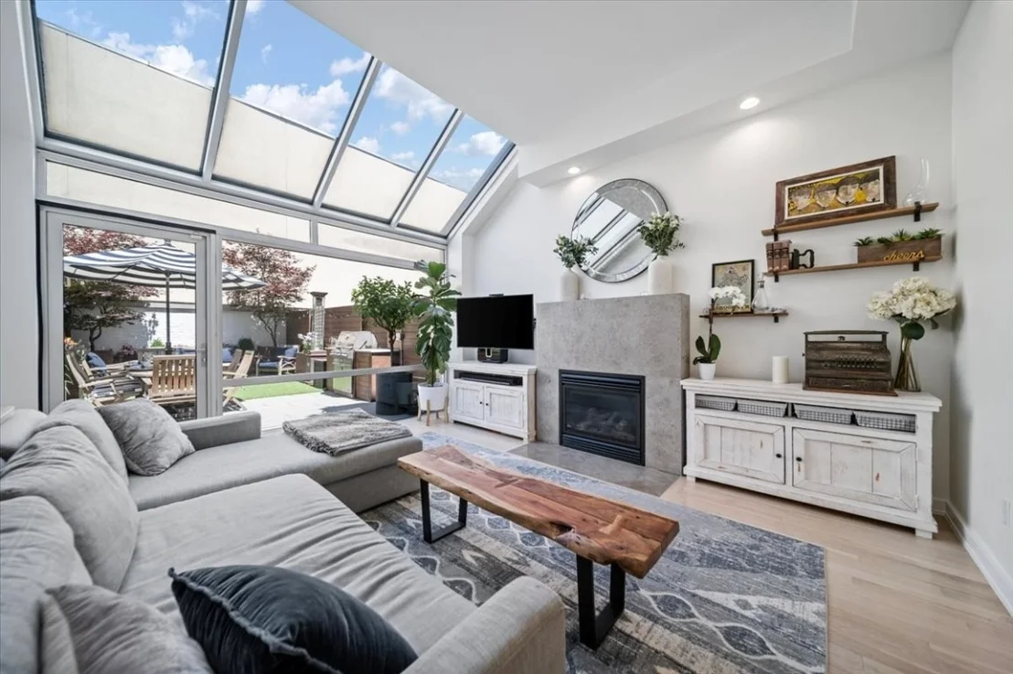 Photo of 149 N 3rd Street