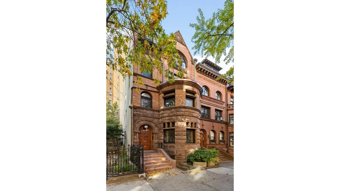 Photo of 60 MONTGOMERY Place