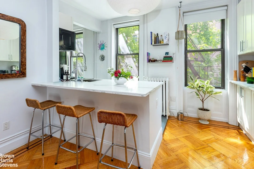 Photo of 72 CONSELYEA Street