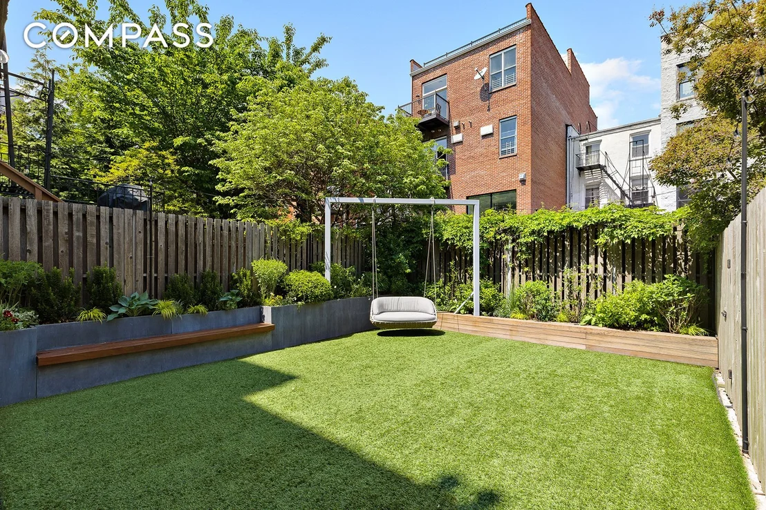 Photo of 283 Union Street