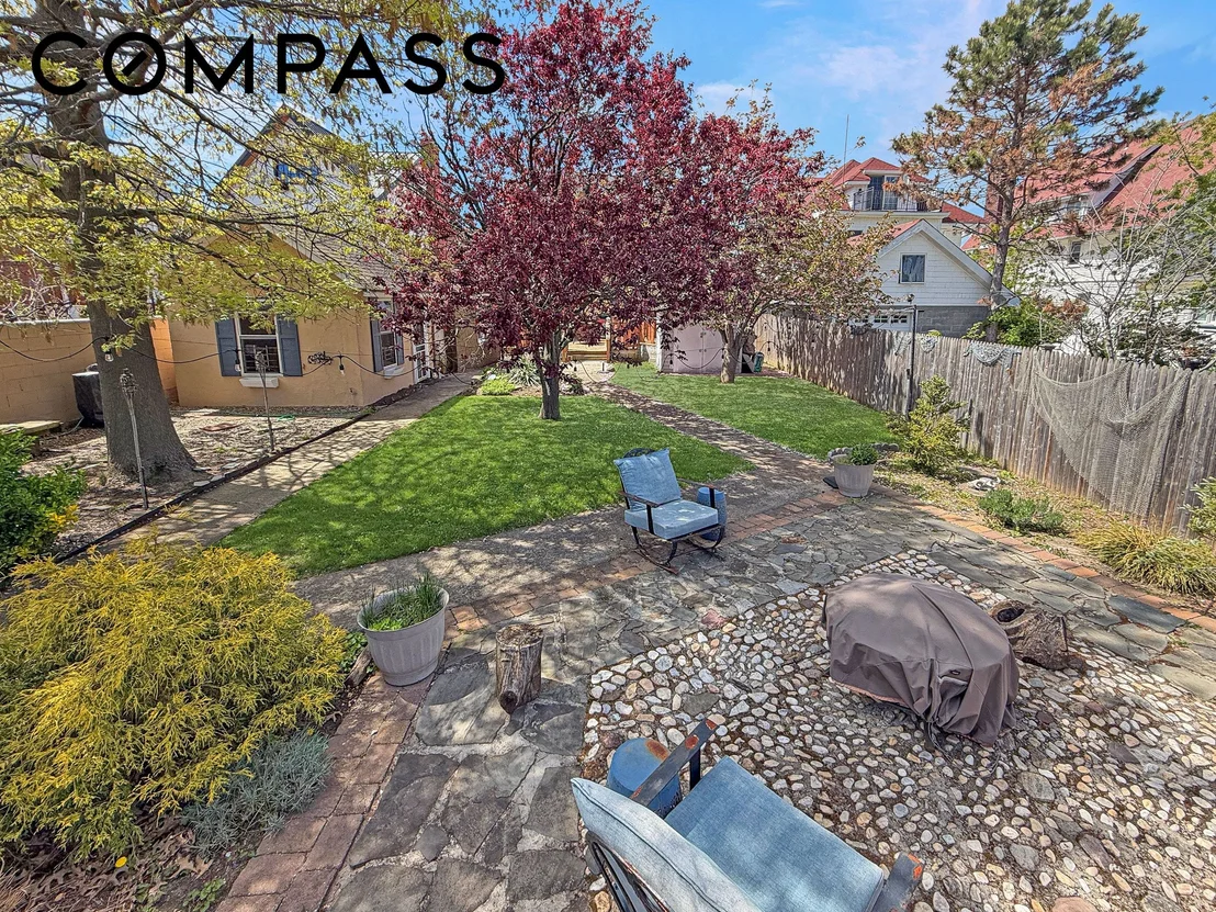 Photo of 5007 Surf Avenue