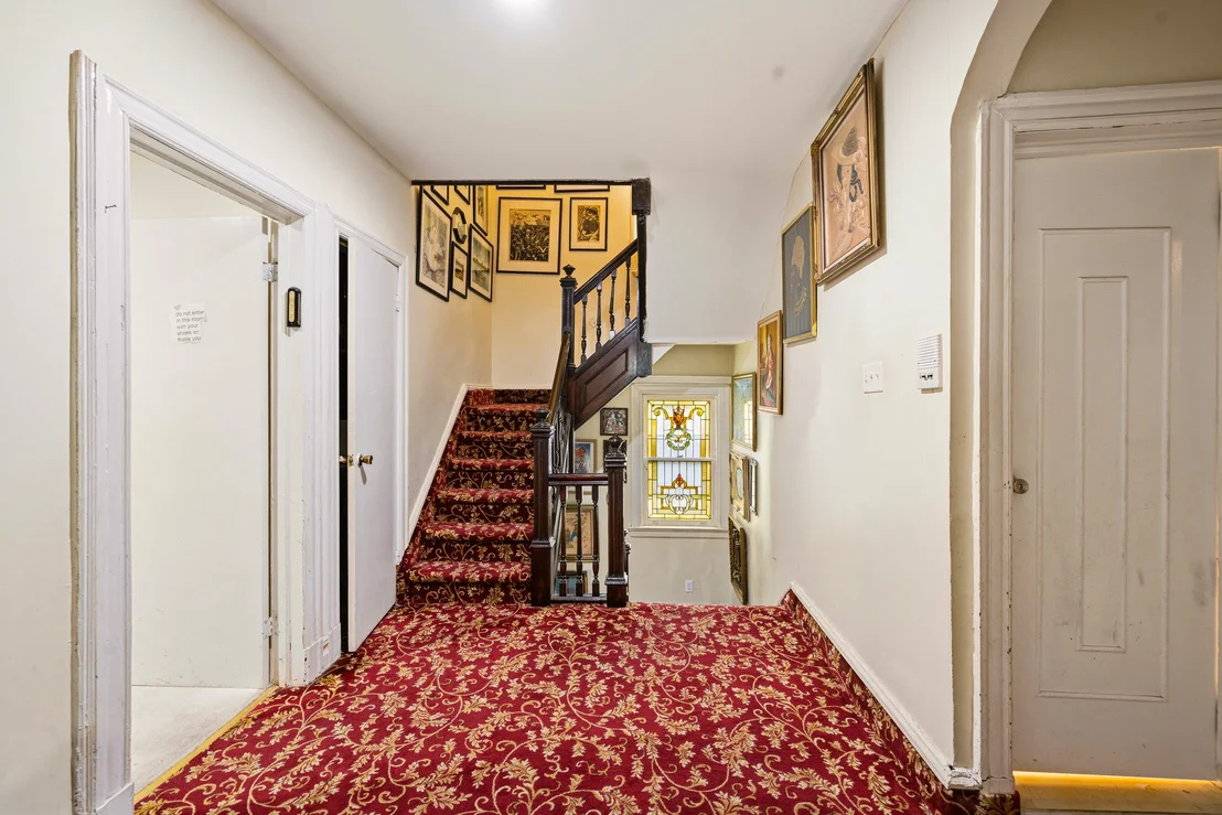 Photo of 511 ARGYLE Road
