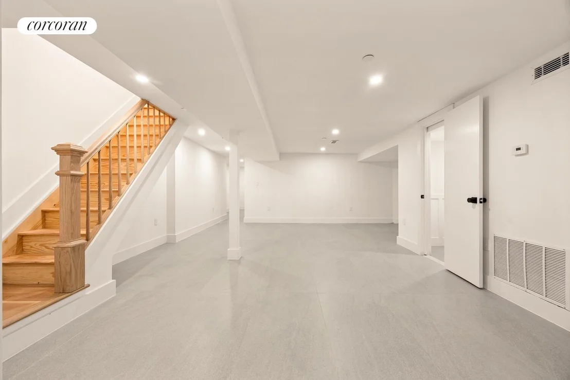 Photo of 47 MADISON Street