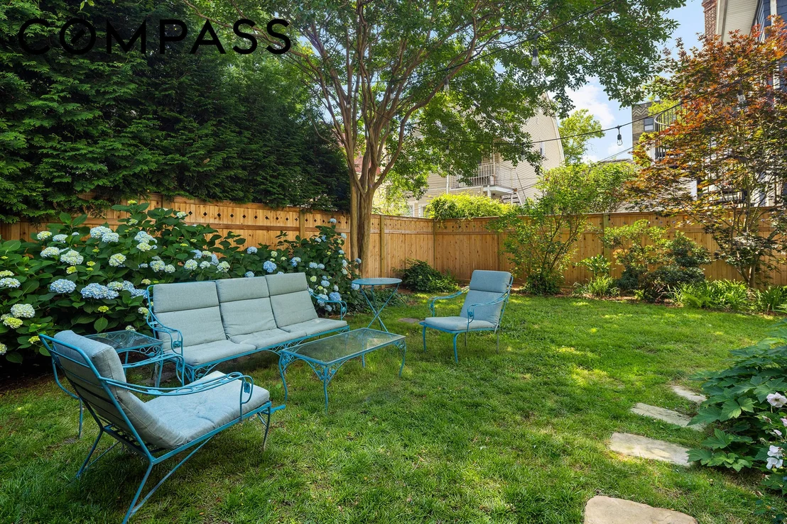 Photo of 783 Rugby Road