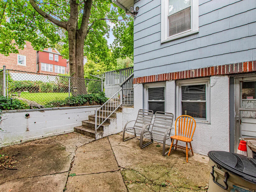 Photo of 5621 POST Road