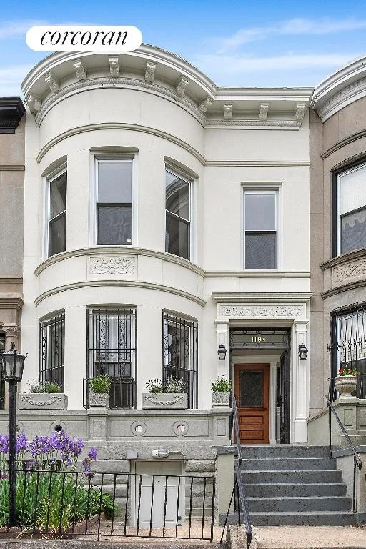 Photo of Unit 0 at 1194 Union Street