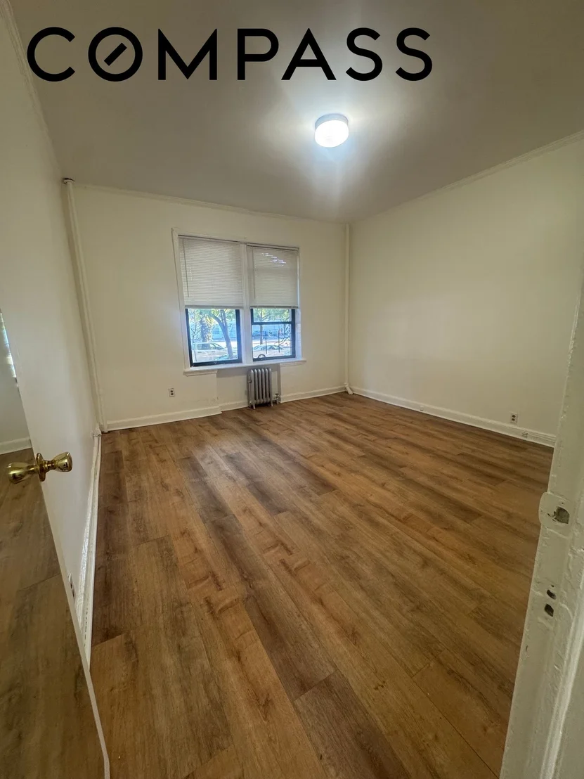 Photo of Unit 1A at 773 Eastern Parkway