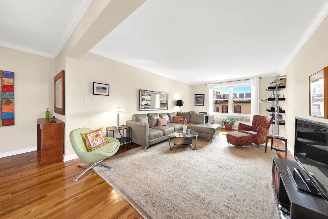 Photo of Unit 4B at 220 BERKELEY Place
