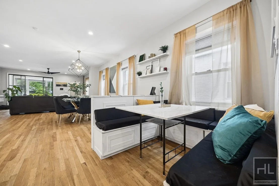 Photo of 113 Lefferts Avenue