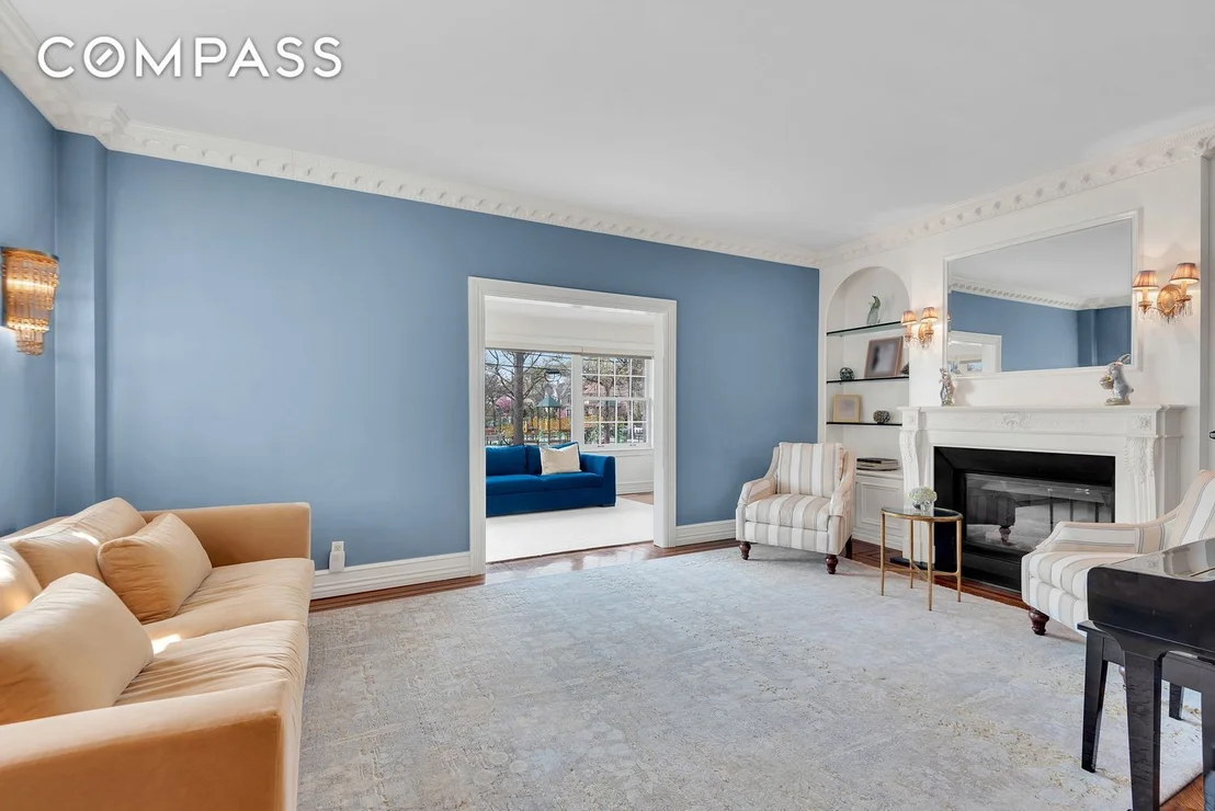 Photo of 8311 Colonial Road