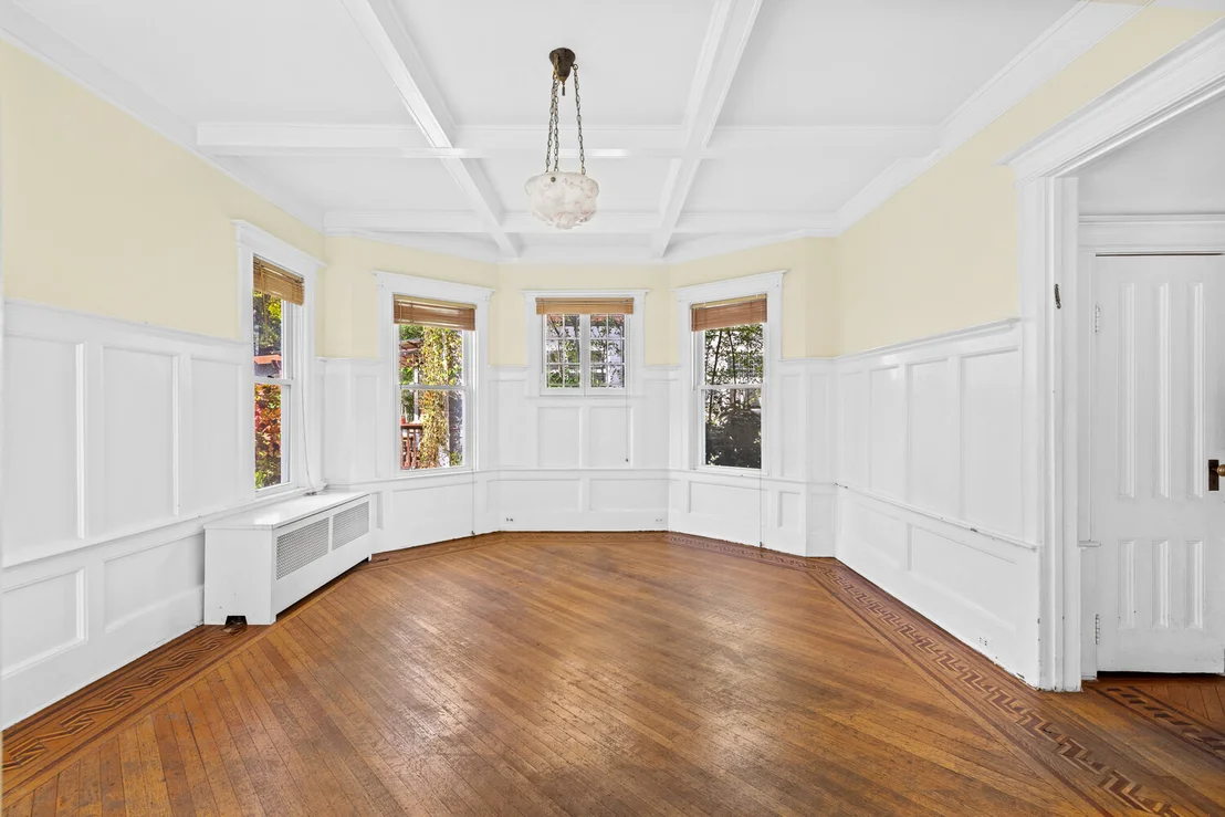 Photo of 244 ARGYLE Road