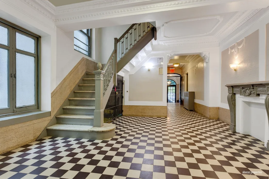 Photo of Unit 2D at 77 Eastern Parkway