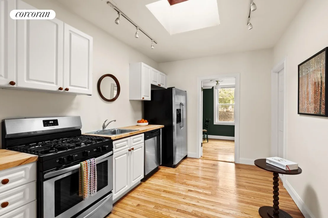 Photo of 13 JACKSON Place