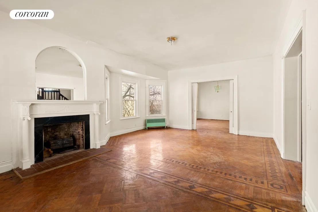 Photo of 86 LINCOLN Road