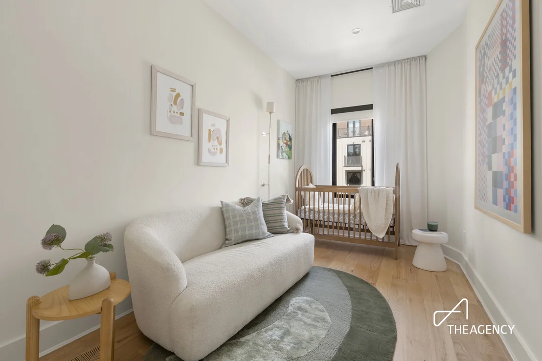 Photo of 296 FENIMORE Street