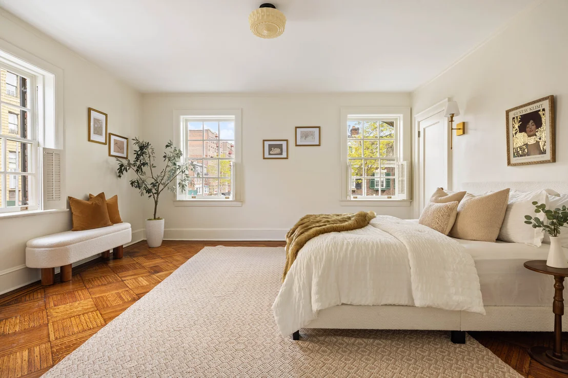 Photo of 2102 ALBEMARLE Terrace