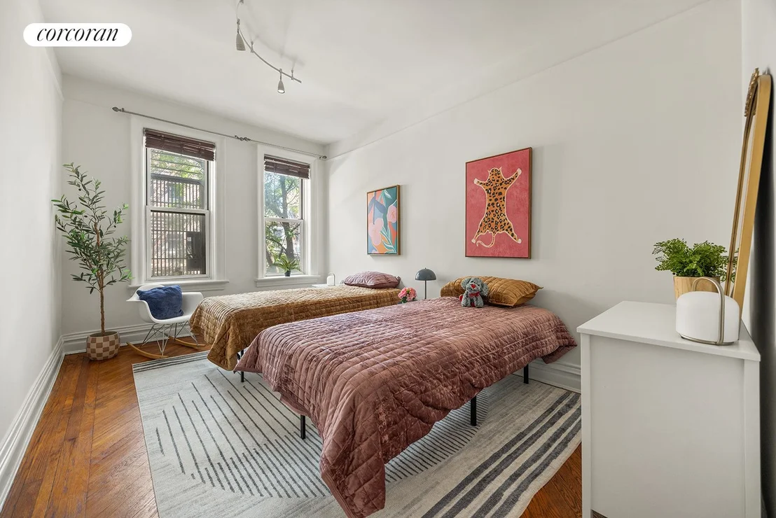Photo of Unit 7 at 856 43rd Street