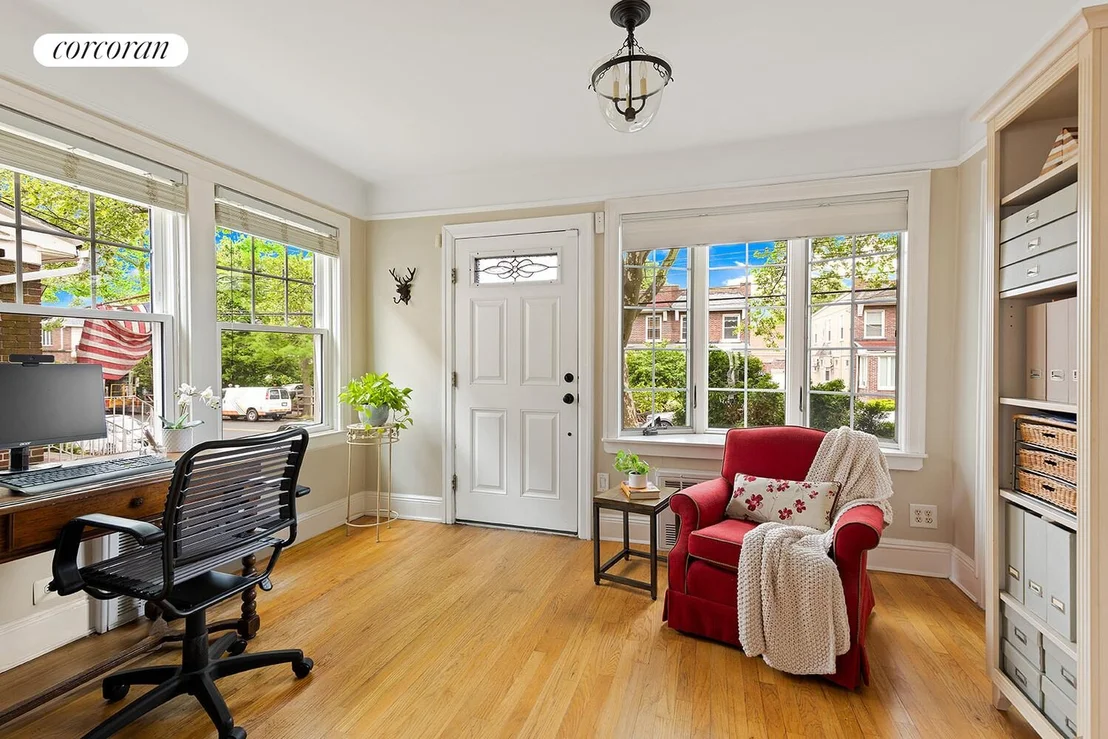 Photo of 7709 Colonial Road