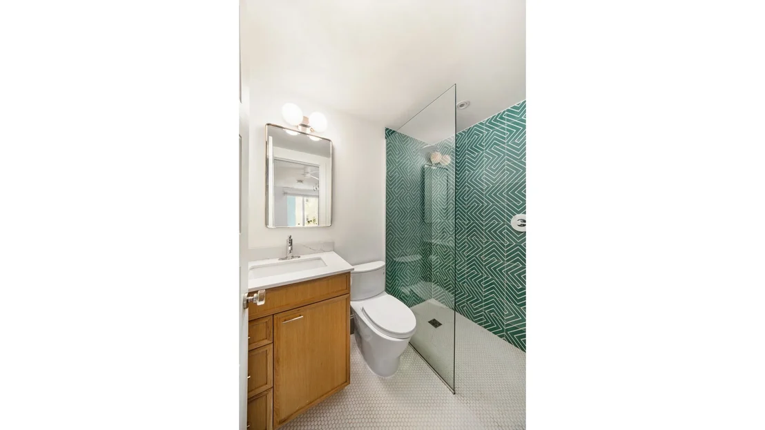 Photo of 60 MONTGOMERY Place