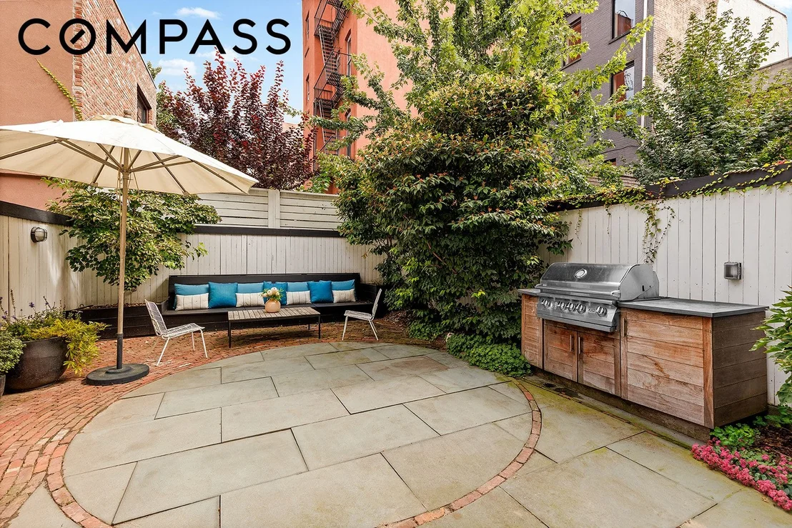 Photo of 389 Classon Avenue