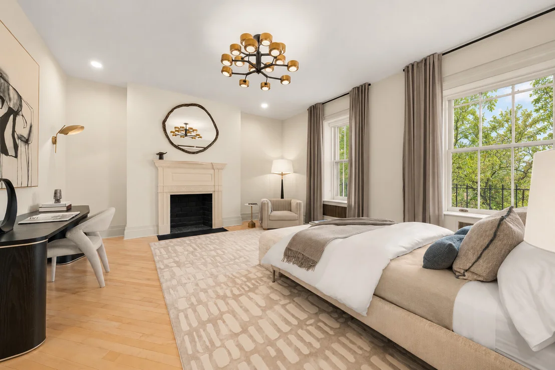 Photo of 337 RIVERSIDE Drive