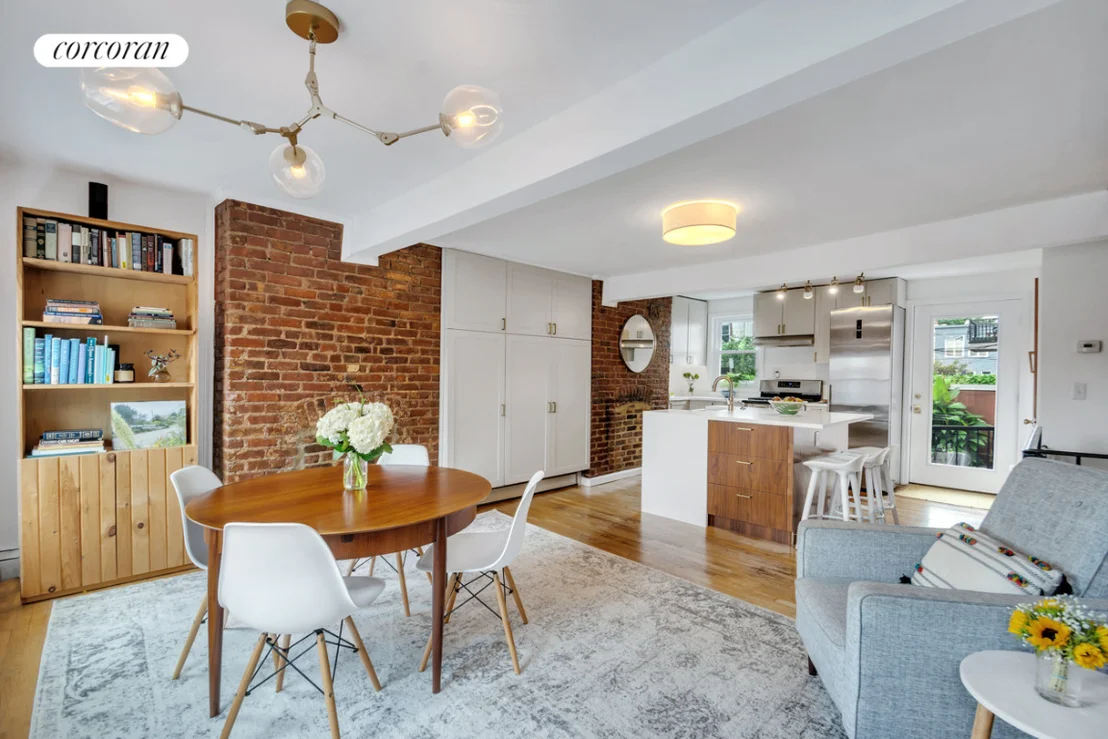 Photo of Unit 0 at 291 23rd Street