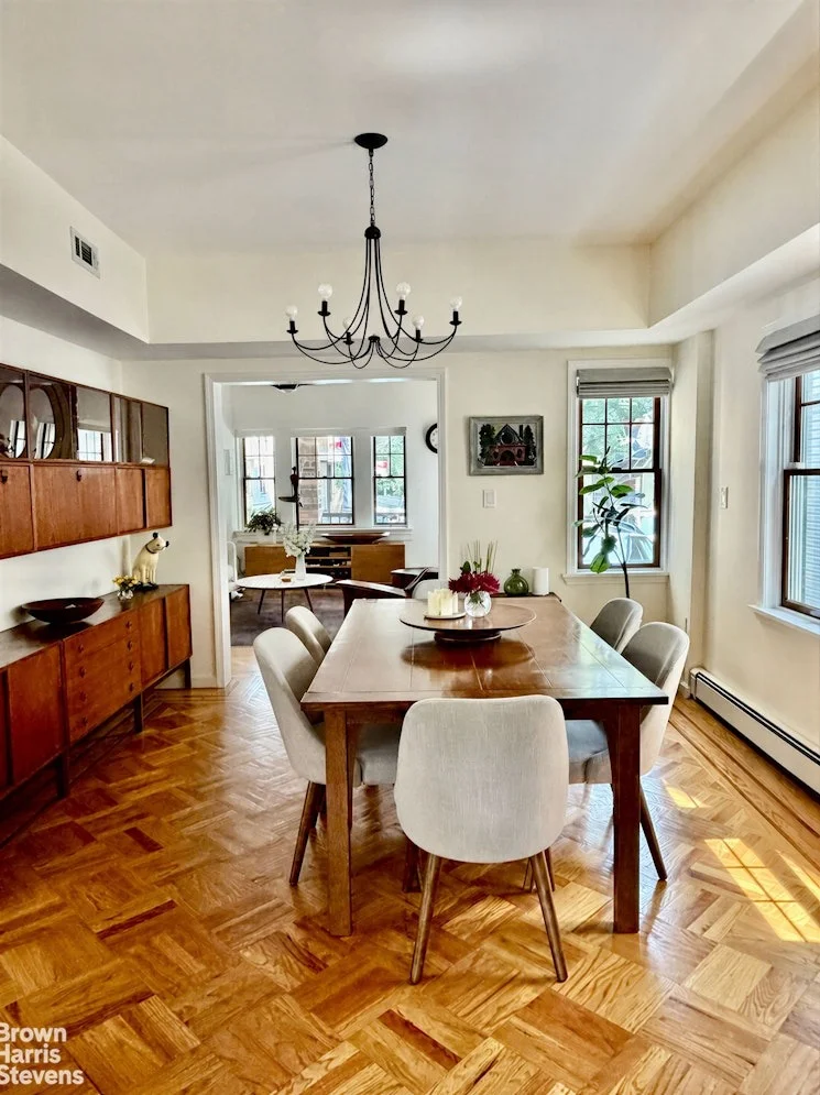 Photo of 652 MARLBOROUGH Road