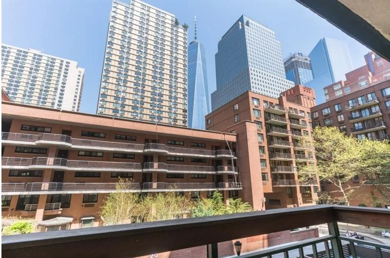 Photo of Unit 310 at 333 Rector Place