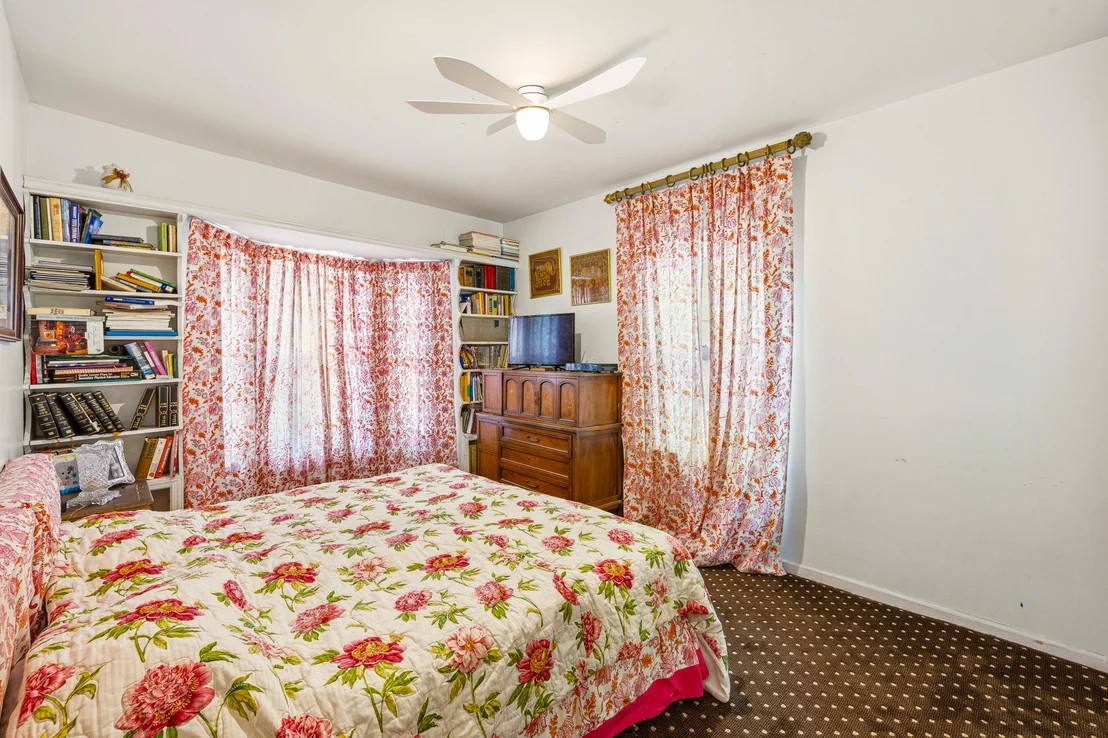 Photo of 511 ARGYLE Road