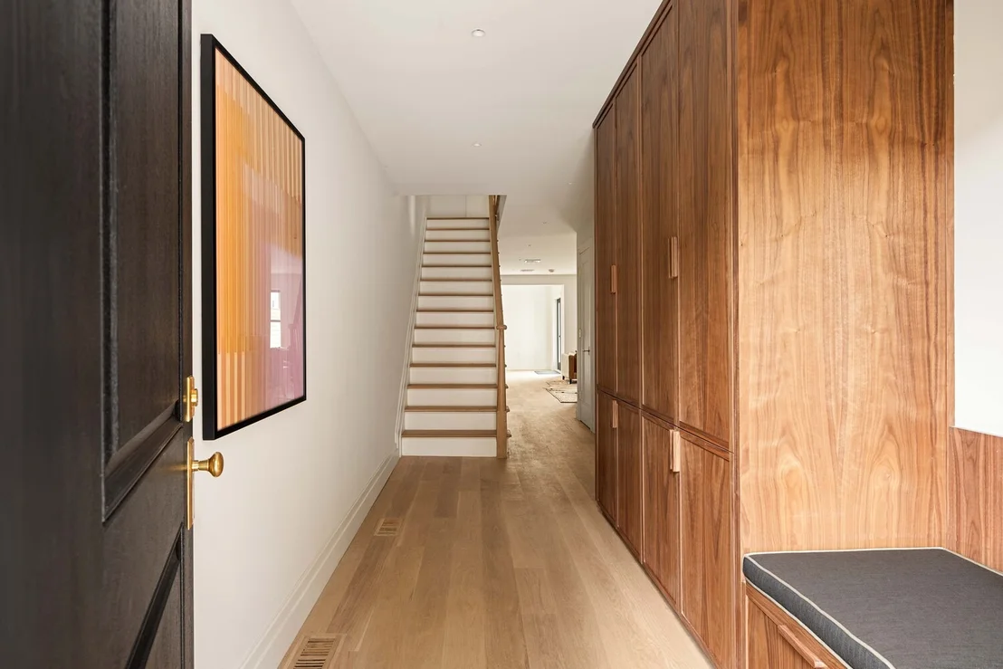 Photo of 220 LINCOLN Road