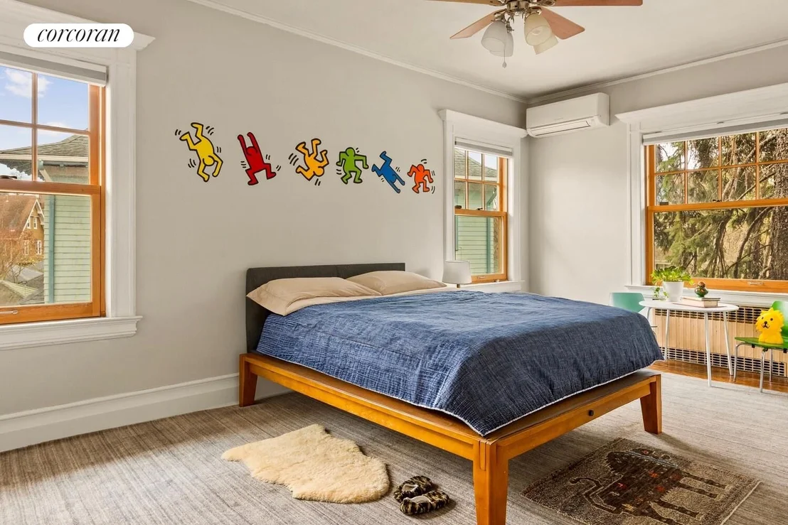 Photo of 1806 Ditmas Avenue